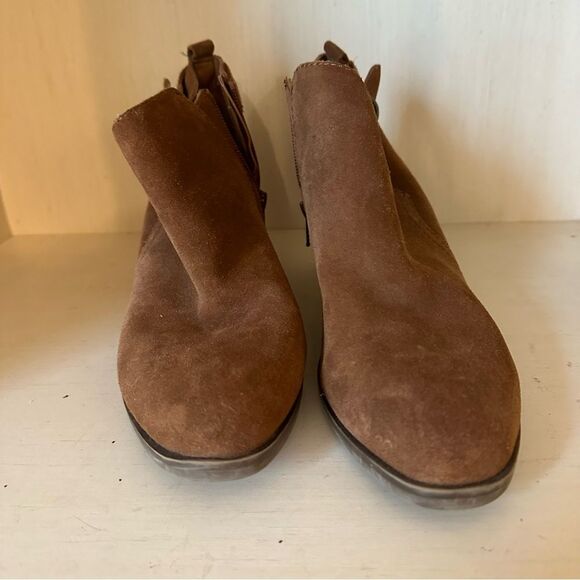 Kohl's Brown Ankle Booties with Western Flair - Picture 5 of 6